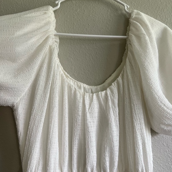 ASTR THE LABEL smocked tiered maxi dress Sz M - Picture 4 of 9